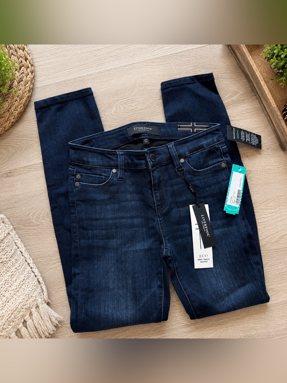 Liverpool Women's Abby Skinny Jean Indigo Petite Size 0/25